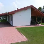 度假居 E18 Mit Garten Und Terrasse By Interhome *