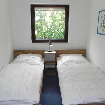 E18 Mit Garten Und Terrasse By Interhome *