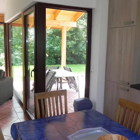 E18 Mit Garten Und Terrasse By Interhome Σπίτι διακοπών *