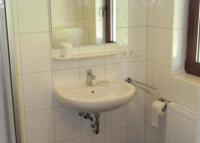 E18 Mit Garten Und Terrasse By Interhome Holiday home