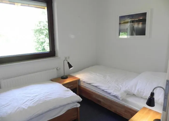 E18 Mit Garten Und Terrasse By Interhome