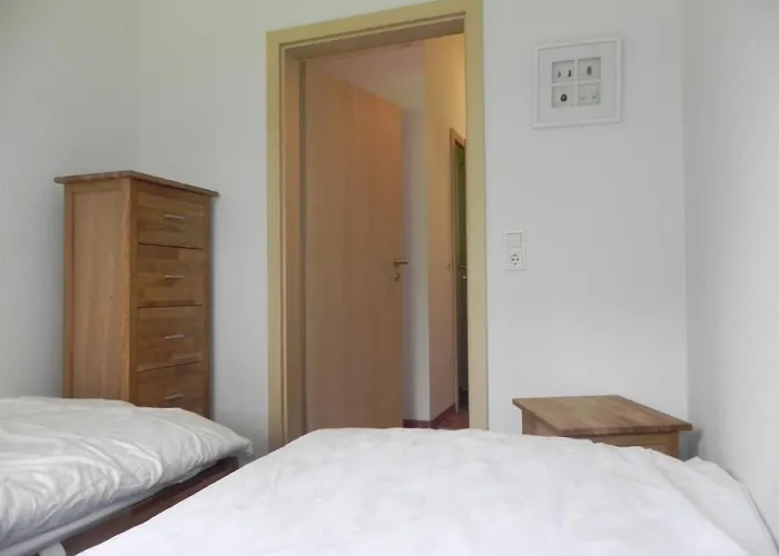 Holiday home E18 Mit Garten Und Terrasse By Interhome